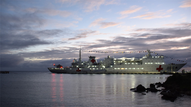 “和平方舟(zhōu)”航程累計達280800海裡(li)