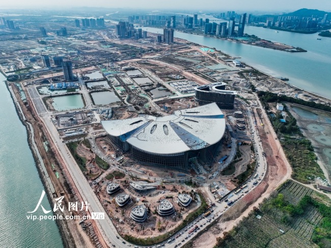 廣東廣(guǎng)州：國際金融論(lùn)壇會址建設如(rú)火如荼