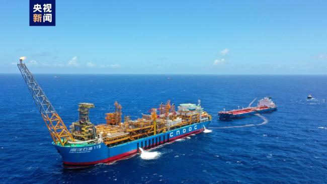 我(wo)國自主開發深水(shui)油田群原油産量(liàng)突破1000萬噸